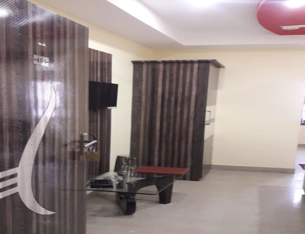 Rajashree Guest House - Tap to explore photos