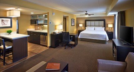 Homewood Suites by Hilton Hamilton, Ontario, Canada Room Type - 1 KING 1BDRM SUITE NONSMOK