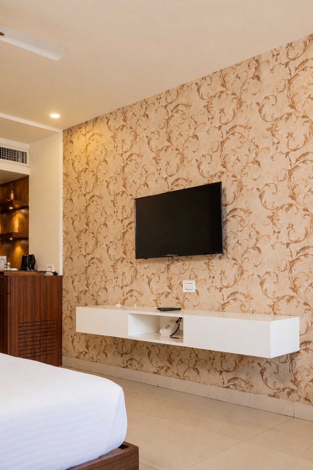 Suprabha Hotel - Tap to explore photos