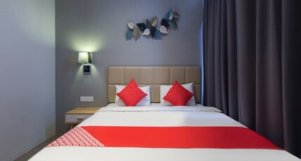 Yootel Boutique Hotel Room Type - Deluxe King