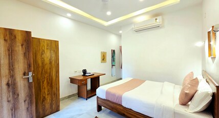 Tikratoli Farm Resorts Room Type - Deluxe Room 102 Tikratoli Farm Resorts Room Type - Deluxe Room 102