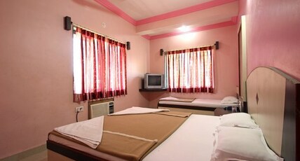 Sai Aradhana Room Type - Triple Bed Non AC