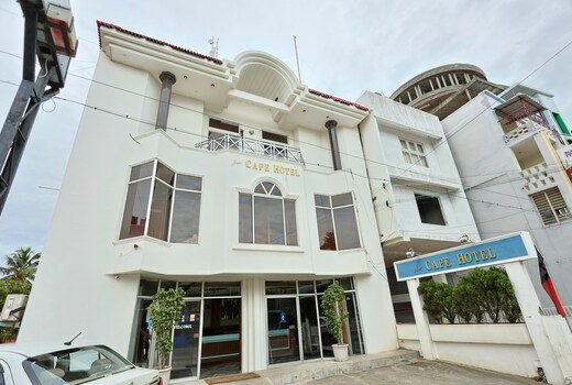 New Cape Hotel