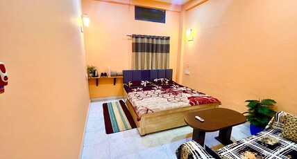 The BackpackStack Room Type - Standard Double Room