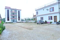 Address of Hotel Viraj And Marriage Lawn
