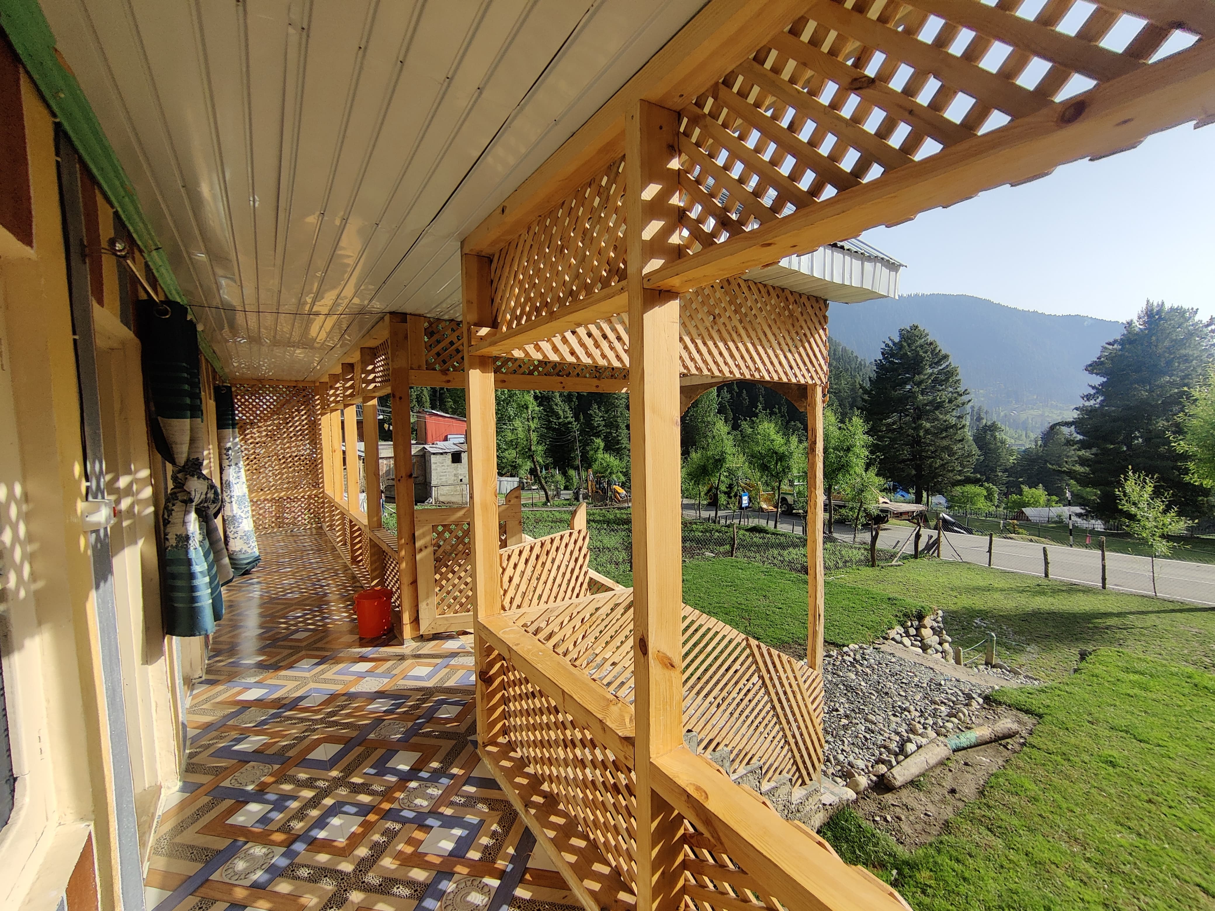 BHAT GUEST HOUSE - Tap to explore photos