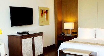 The Oberoi Gurgaon Room Type - Luxury Room with Garden View
