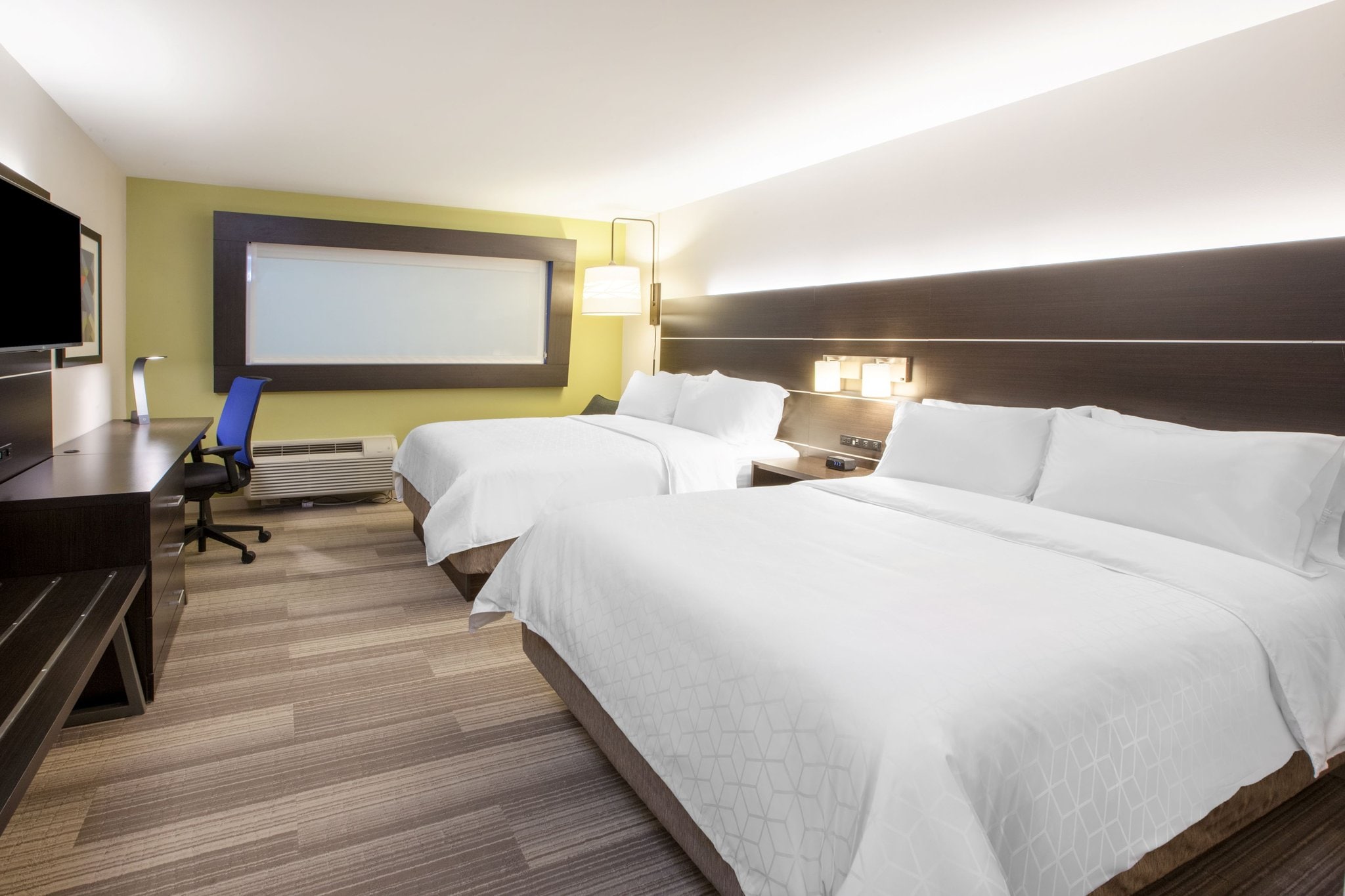 Holiday Inn Express & Suites GRIFFIN - Tap to explore photos