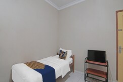Hotel O Flamboyan 25 Homestay Syariah