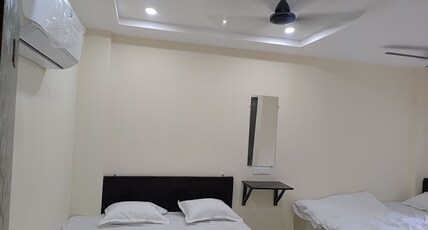 JAIN HOTEL SADHYA PALACE Room Type - Bedroom 9