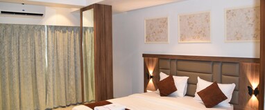 HOTEL AARUSH INN