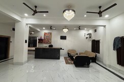 HOTEL SHREE RASAL AND MARRIAGE GARDEN