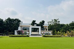 Prive Residence Room in a Villa