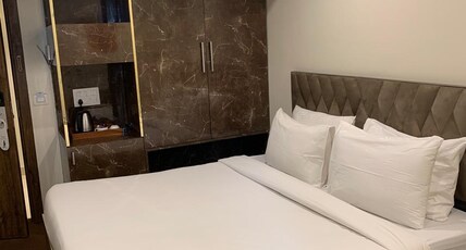 NAT GRAND REGENCY LUDHIANA Room Type - Deluxe Room
