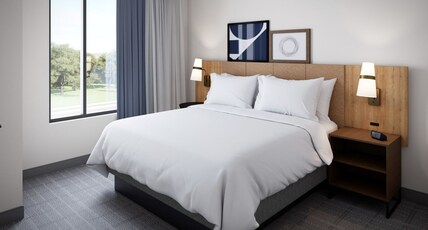 Staybridge Suites CINCINNATI EAST - MILFORD Room Type - 1 King Bed 1 Bedroom Suite