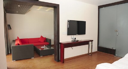 Hotel LA Room Type - Mini Suite Room