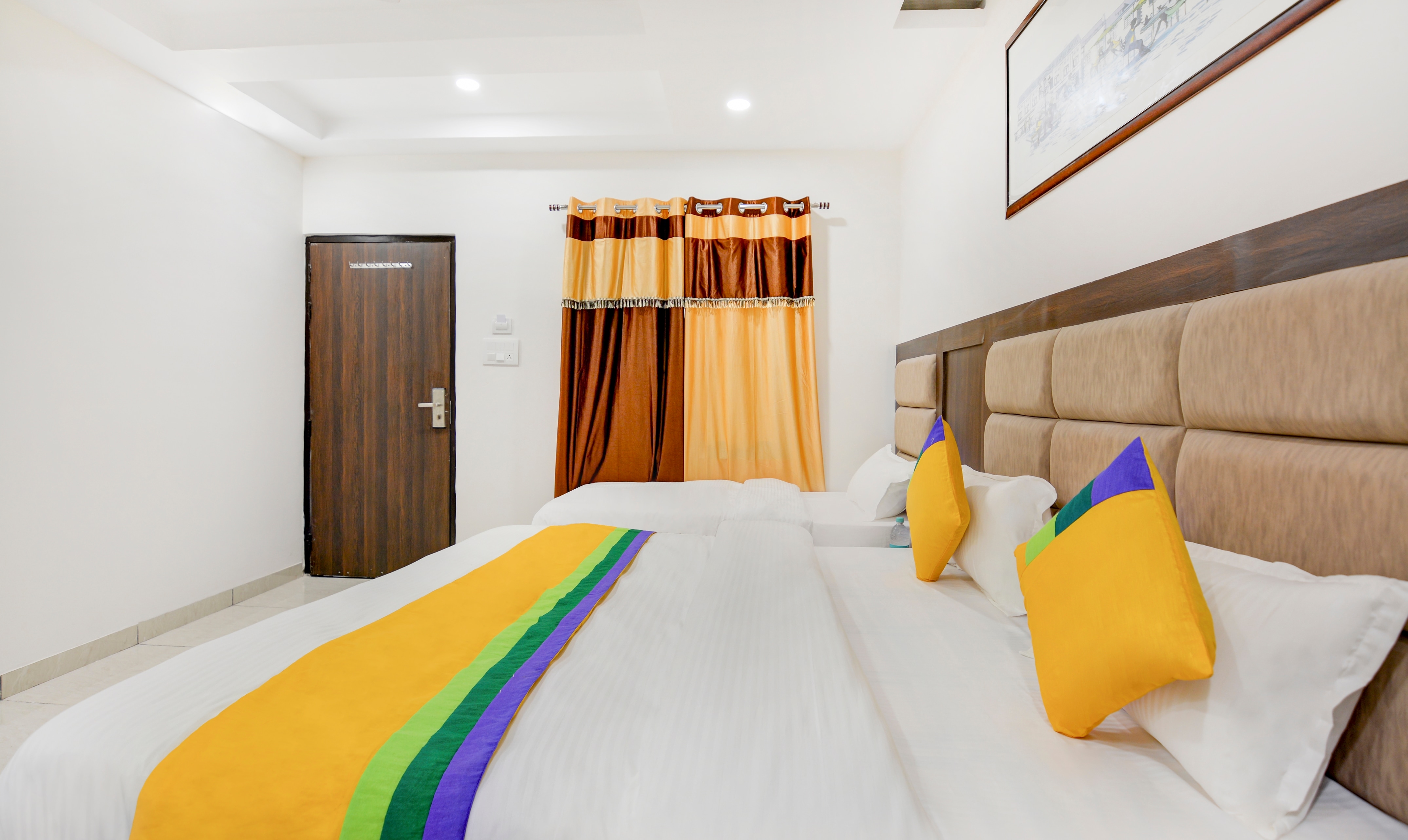 Itsy Hotels K K Residency Staywell - Tap to explore photos