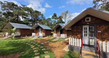 The Dandelion Room Type - Hut