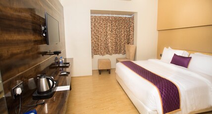 ST Parklane Airport Hotel Room Type - Deluxe Room