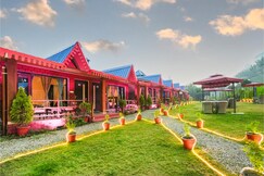 Sol Glow Resort Near Kainchi Dham