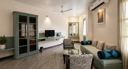 Royal Inn Room Type - Royal standard  Ac
