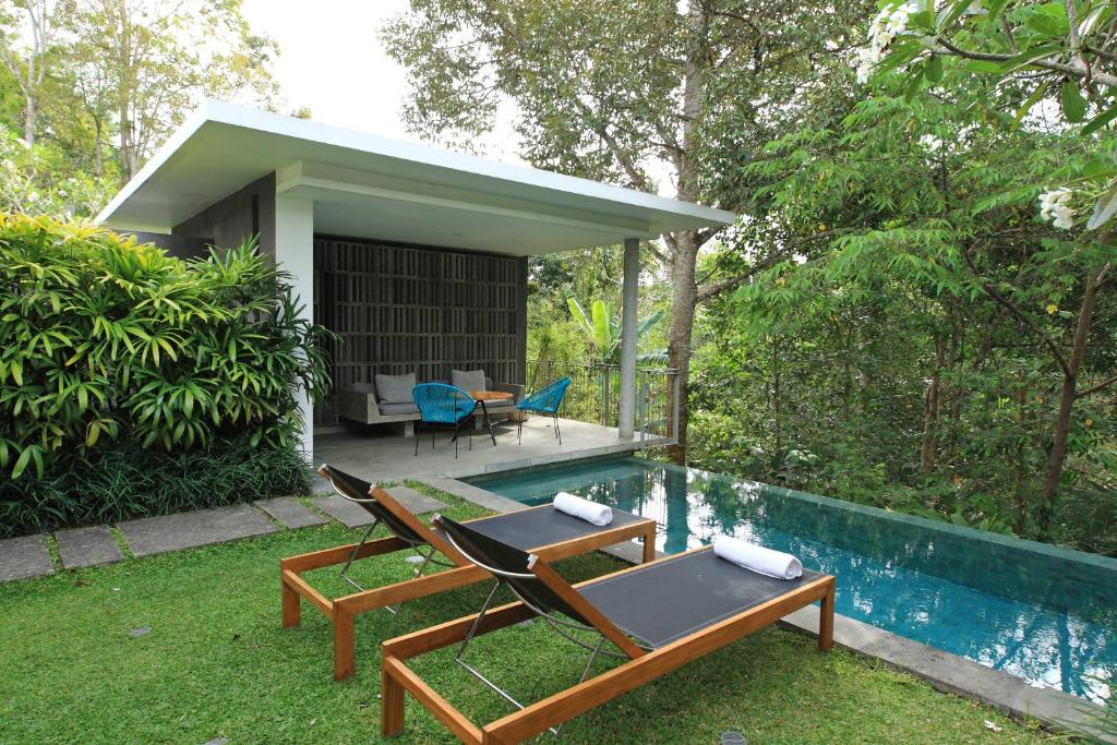 The Aria Villas Ubud - Tap to explore photos