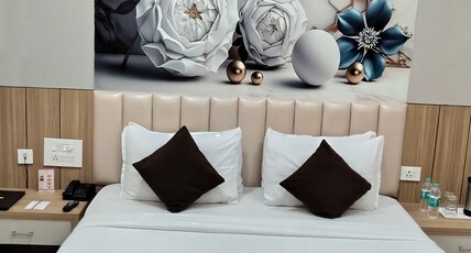 Hotel Yash Regency Room Type - Executive Room