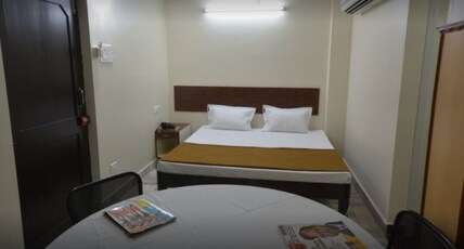 Hotel Sri Uma International Room Type - Standard Non-Ac Double Room