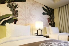 Brittany Hotel Global South