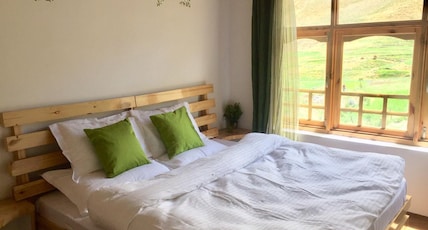 Pemas Cottage by Outback Escapes Room Type -  Mountain View room