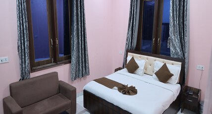 Hotel JK Blue Heaven Room Type - Super Deluxe Room