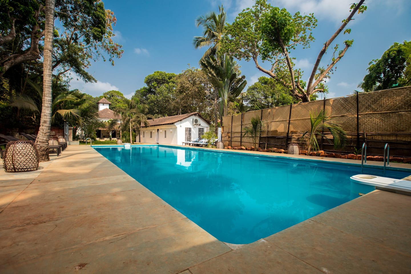Ultimate 9 BHK Beach Villa on Candolim Beach - Tap to explore photos