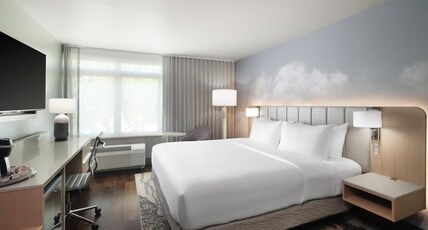 Hotel Indigo LONG ISLAND - EAST END Room Type - 1 king Standard Comm Access Roll Shwr