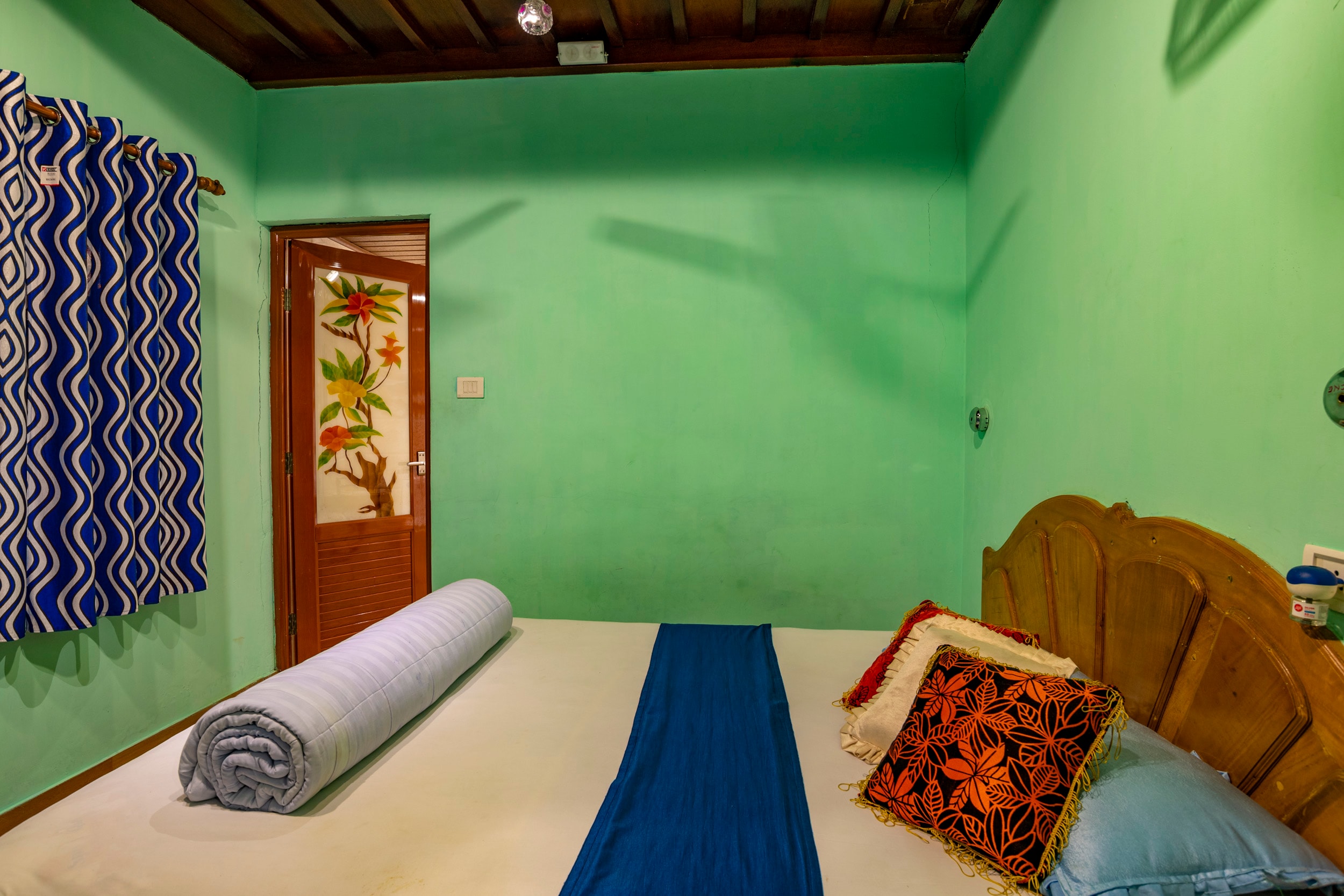 Ansmariya Holidays | Rooms in a Homestay - Tap to explore photos