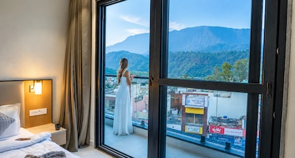RS Galaxy Hotel Ganga View Room Type - 2 BHK APARTMENT WITH MOUNTAIN & GANGA VIEW RS Galaxy Hotel Ganga View Room Type - 2 BHK APARTMENT WITH MOUNTAIN & GANGA VIEW