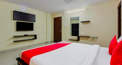 Maruthi Residency Inn & Restaurant Room Type - Standard Double Non Ac Room