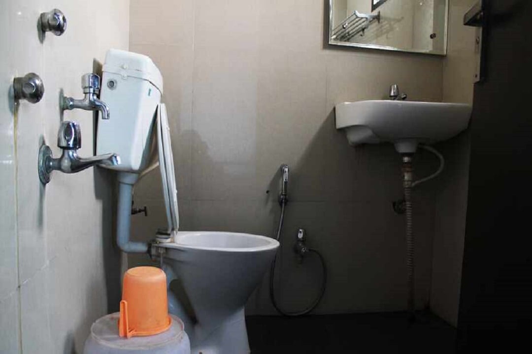 Hotel diamond - Tap to explore photos