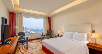 DoubleTree by Hilton - New Delhi NCR Room Type - King Bed Guestroom 