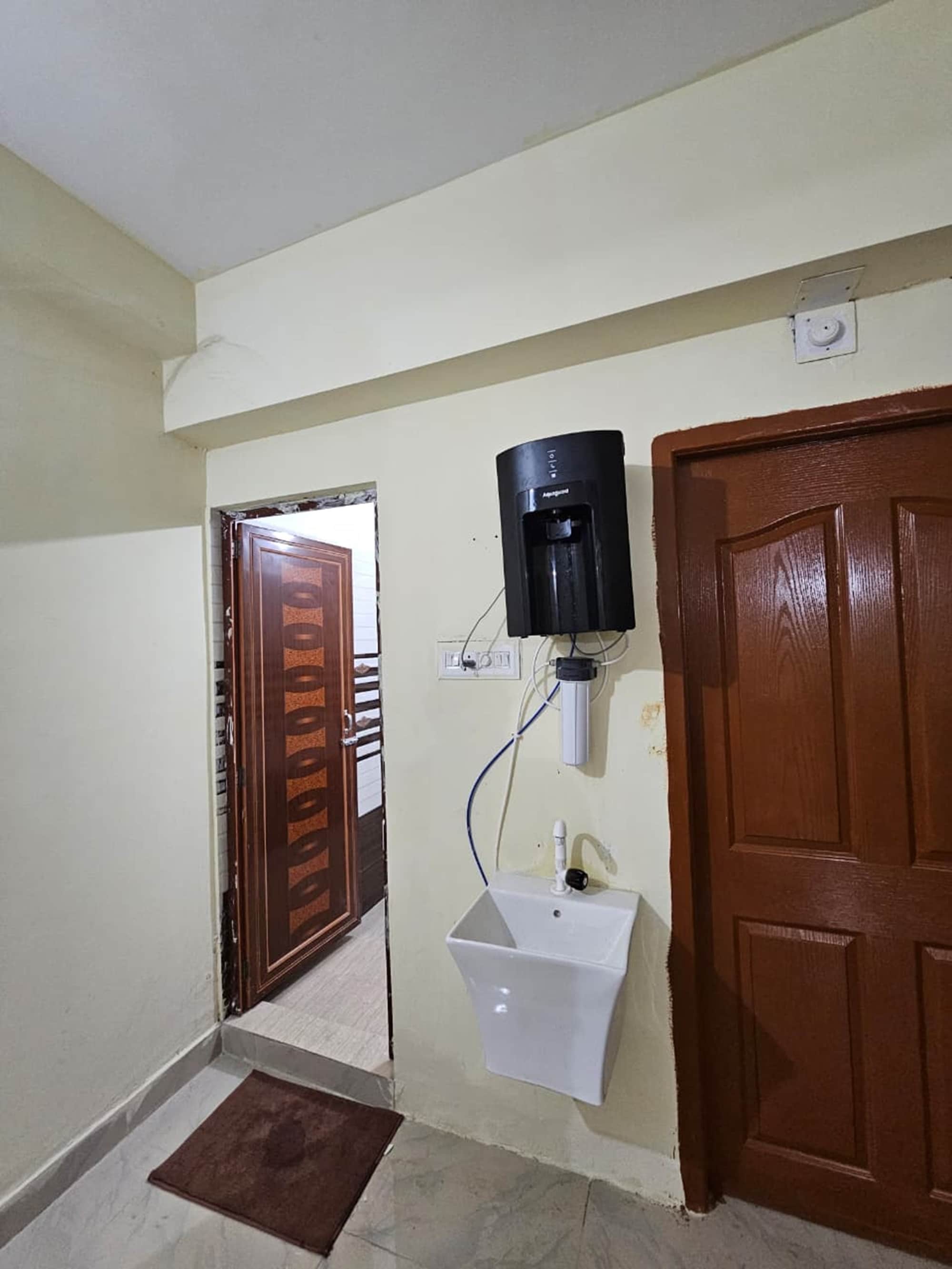 Entire 2BHK Private Apartment | 6Min from Lingaraj Temple - Tap to explore photos