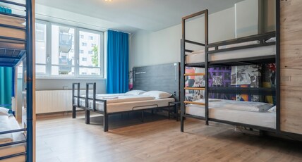 A&O Wien Hauptbahnhof Room Type - Bed in 6-Bed Mixed Dormitory Room