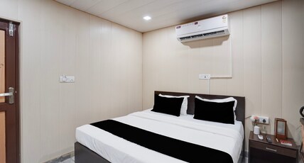 Hotel O A3s Lodge Room Type - Classic
