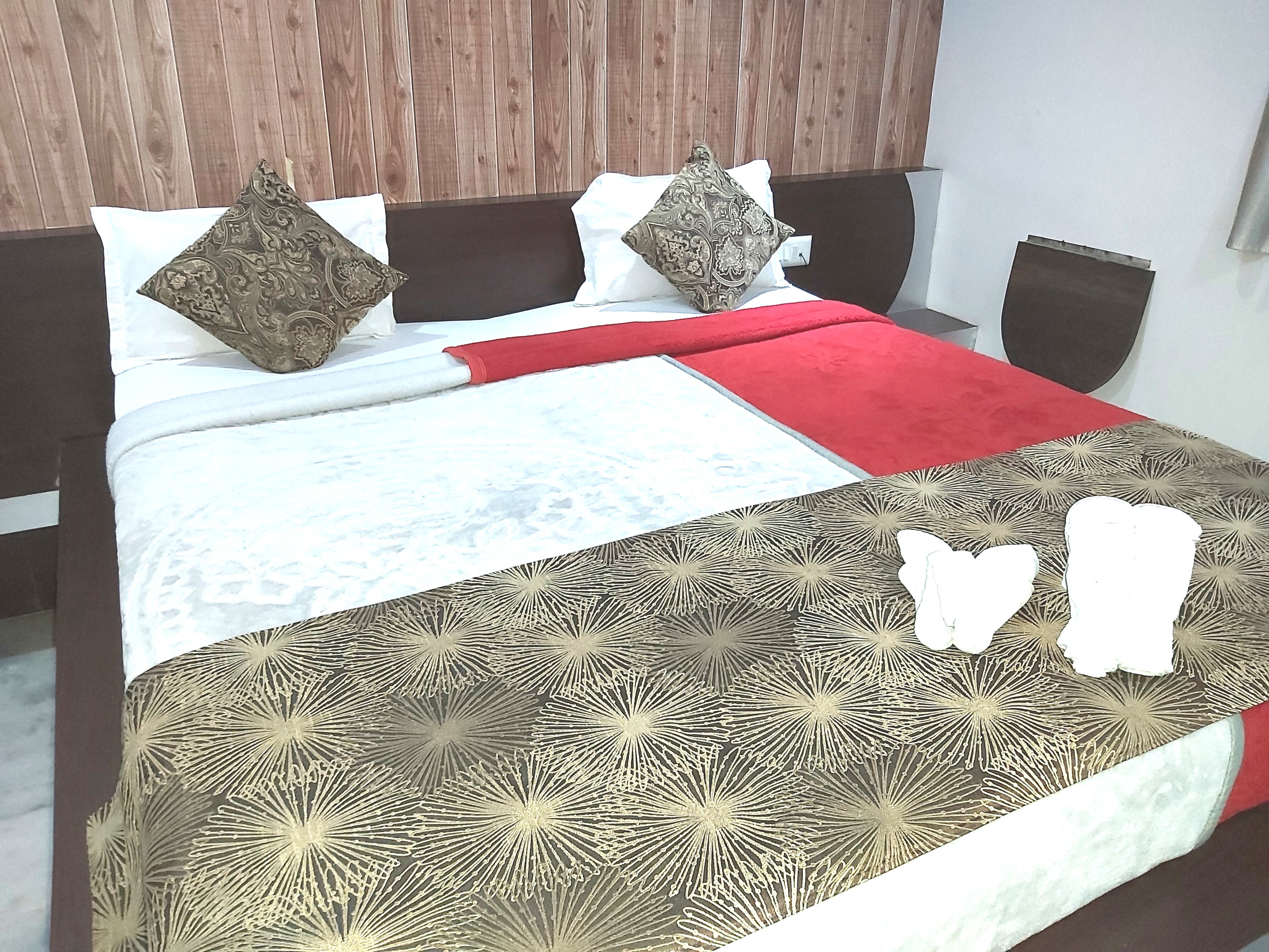 Neelam Palace - Tap to explore photos