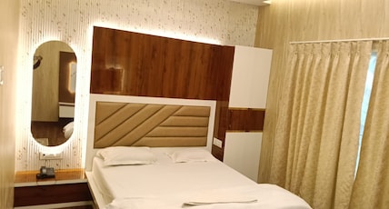 Amantran Hotel & Resort Room Type - Deluxe Premium Room