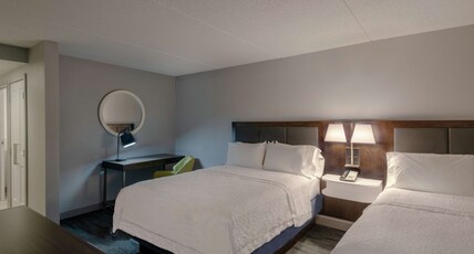 Hampton Inn by Hilton Waldorf Room Type - 2 QUEEN EXTENDED RM NS