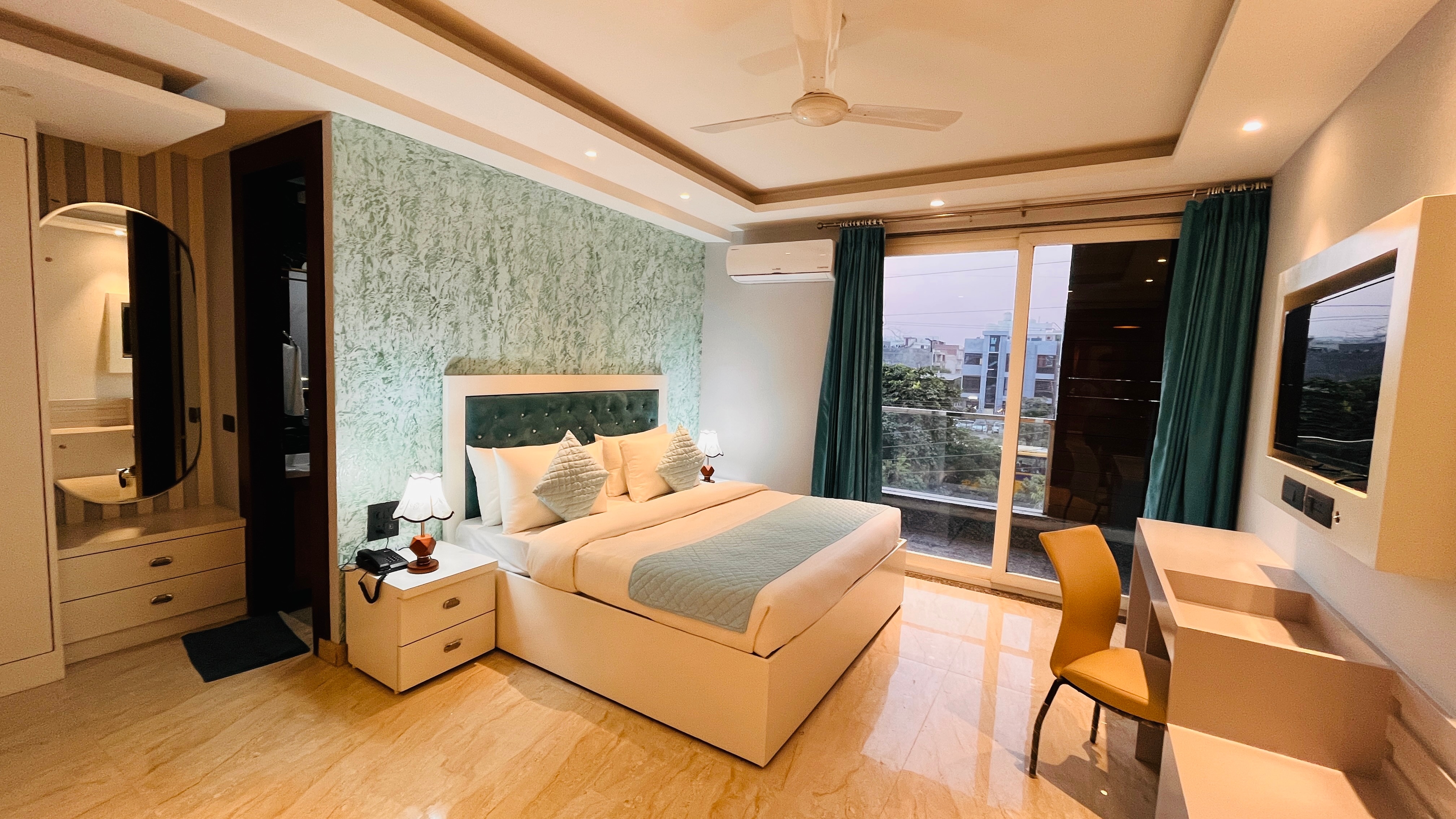 Hotel VS Residency Medanta - Tap to explore photos