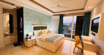 Hotel VS Residency Medanta Room Type - Super Deluxe Rooms with Private Balcony City view Hotel VS Residency Medanta Room Type - Super Deluxe Rooms with Private Balcony City view