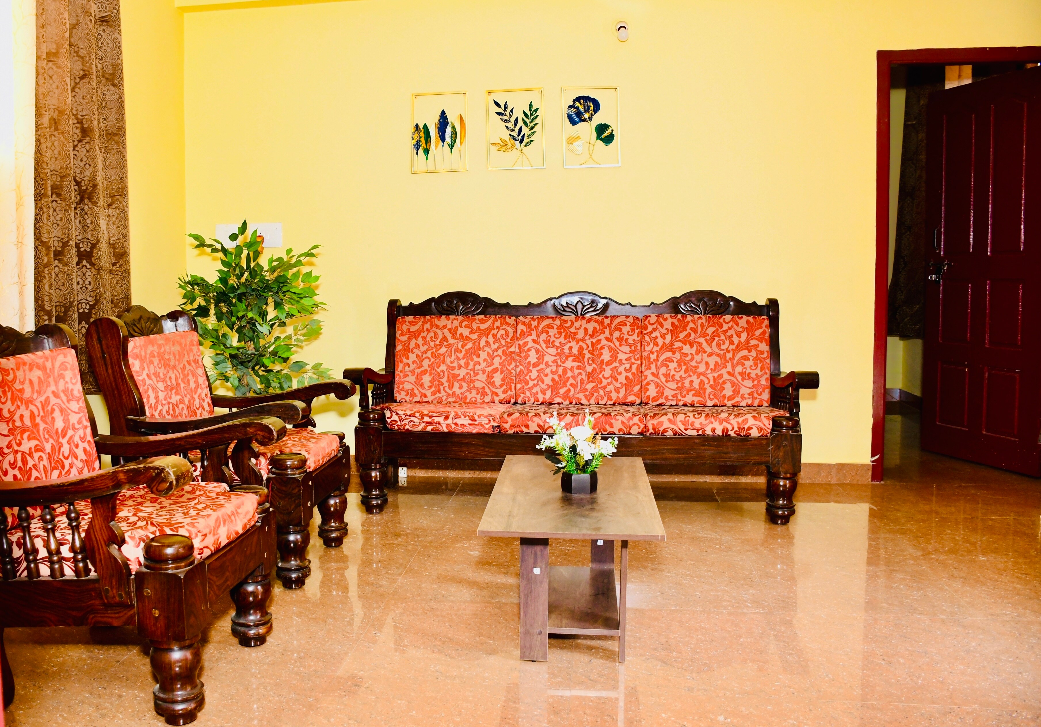 St. Joseph's Stay - Tap to explore photos