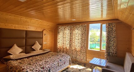 Hotel Milkyway - Aru Valley Room Type - Deluxe Room with Common Balcony