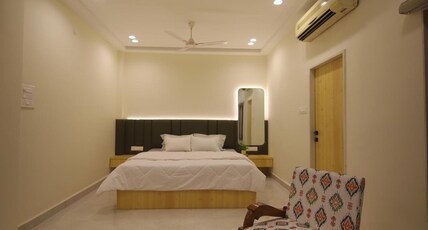 Sumeru serenity Homestay Room Type - Double Room with Private Bathroom