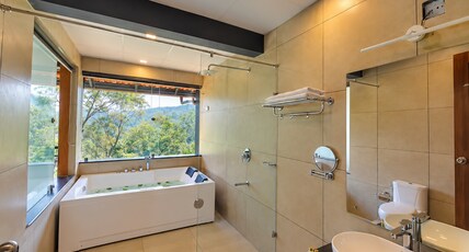 Petals Resorts Wayanad Room Type - Royal Jacuzzi Ac Room With Balcony